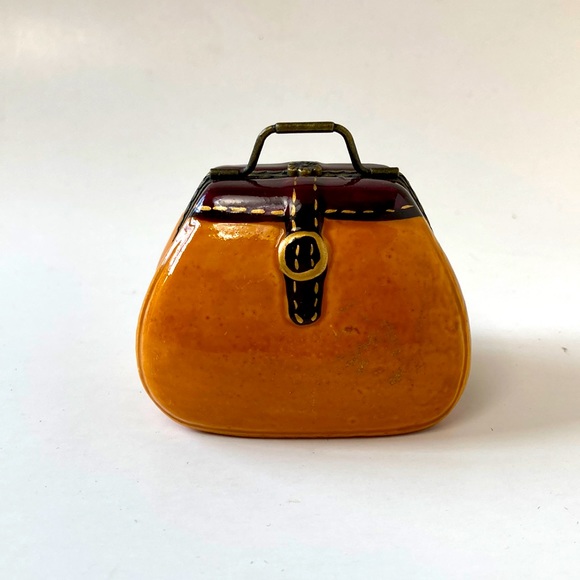 Other - VTG Rare Collectible Porcelain Trinket, Pill, Ring, Gift Box Mini Brown Satchel